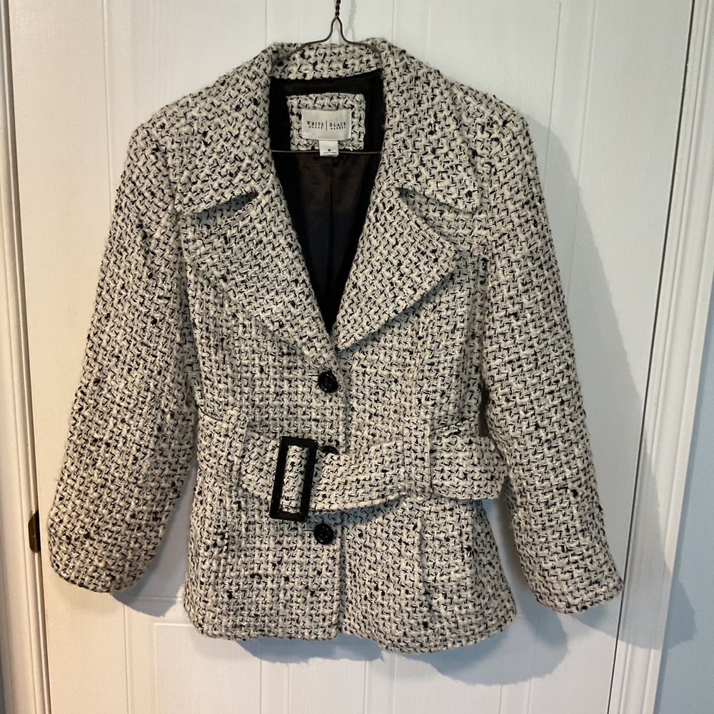 White House Black Market Tweed Jacket Womens M White Black Excellent Belted